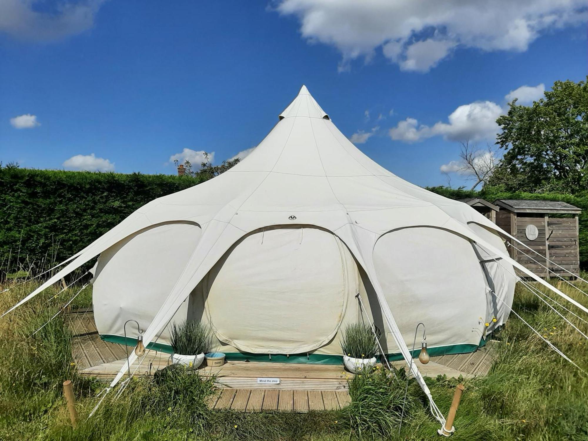Wild Retreat Otel Cawston Dış mekan fotoğraf